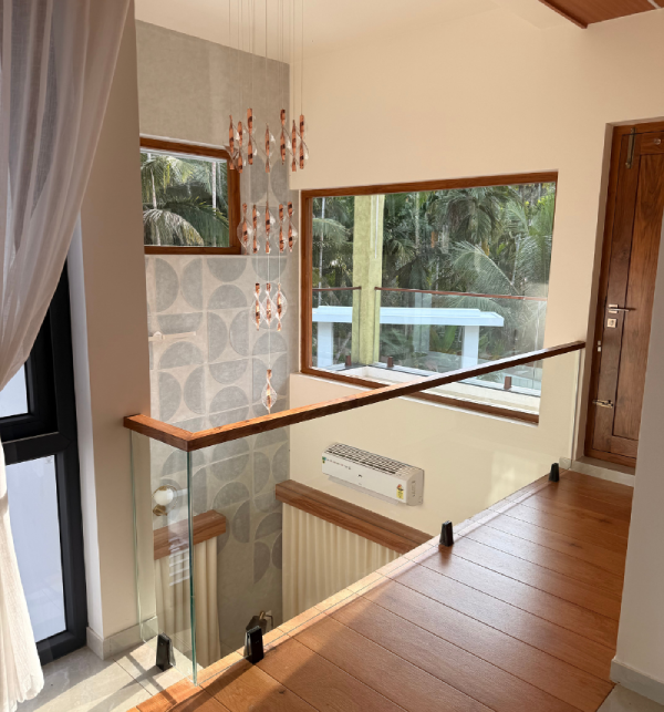 Spectra Glaze — Kerala’s Trusted Glass Handrail Experts